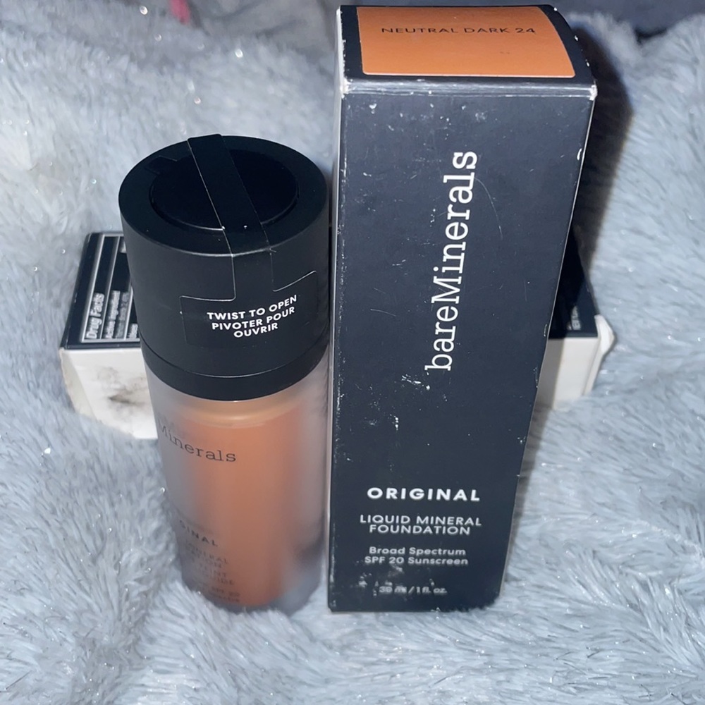 NIB!!! Bare Minerals Original Liquid Foundation in Neutral Dark 24 new/sealed